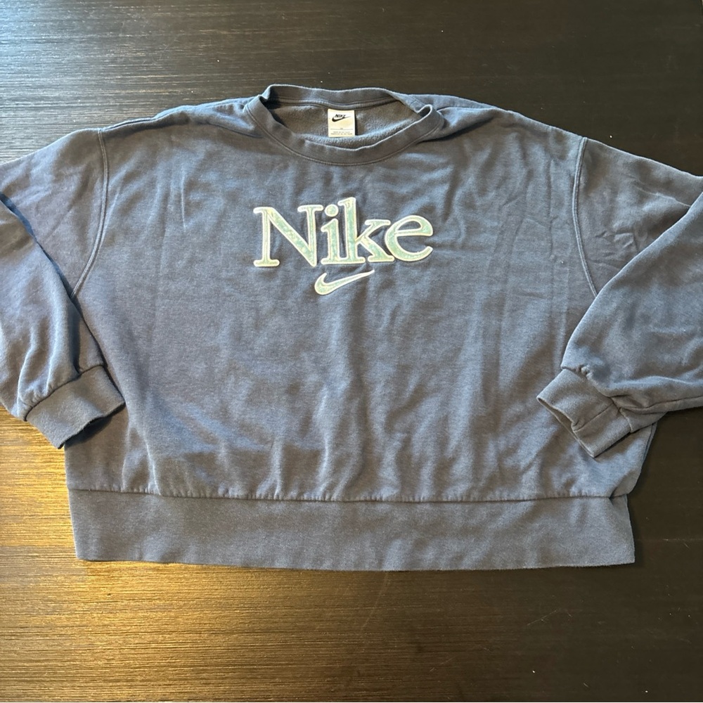 Navy Blue Nike Spell Out Crewneck Sweatshirt / Women’s Size 2X Embroidered Logo